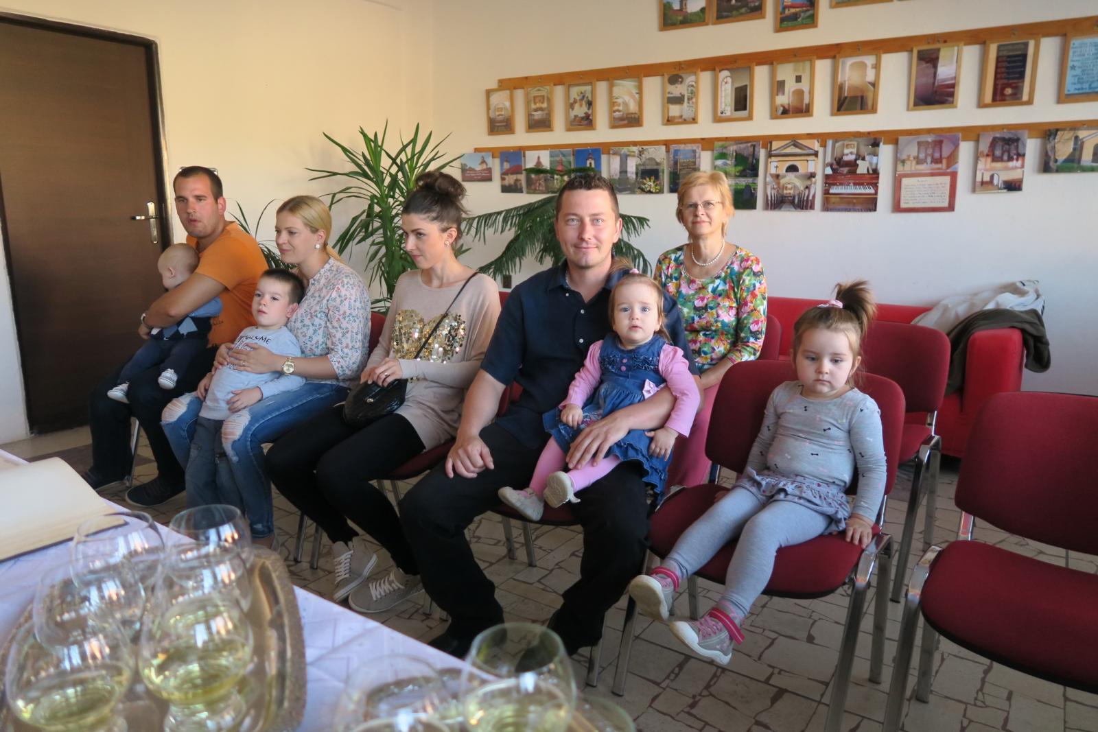Fotogaléria Uvítanie detí do života - 28.9.2018, autor: Ing. Vladimír Klaudíni (12) Uvítanie detí do života - 28.9.2018, autor: Ing. Vladimír Klaudíni